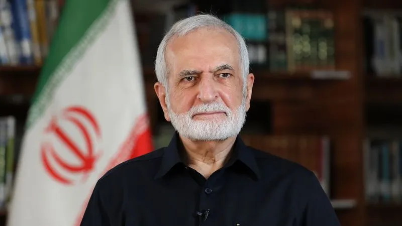 ईरान- सुप्रीम लीडर के सबसे करीबी सलाहकार के घर पर एयर स्ट्राइक, मौत से जंग लड़ रहे कमाल खराजी!