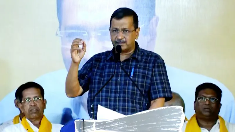 ‘आप’ नेताओं पर ED कार्रवाई से बवाल, केजरीवाल बोले-एक रुपया भी काला धन मिला?