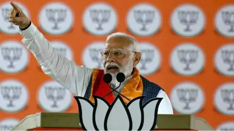 असम में PM मोदी का धुरंधर अंदाज- कांग्रेस को लिया आड़े हाथ, बोले- जनता का उत्साह देख विरोधी पस्त