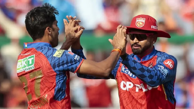 PBKS vs SRH: पंजाब किंग्स की दमदार जीत, 6 विकेट से हराया हैदराबाद को