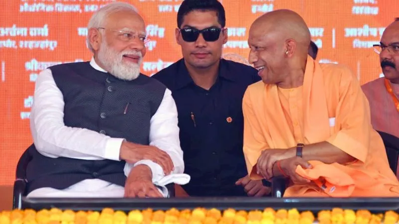 गंगा एक्सप्रेसवे के लोकार्पण पर पीएम मोदी ने की सीएम योगी के नेतृत्व में हो रहे विकास की सराहना