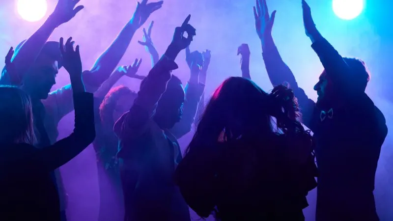 पुणे में छात्रों ने किया खूंखार नक्सली हिडमा के गाने पर डांस, गुणगान करने पर मचा बवाल, अब होगा तगड़ा एक्शन!