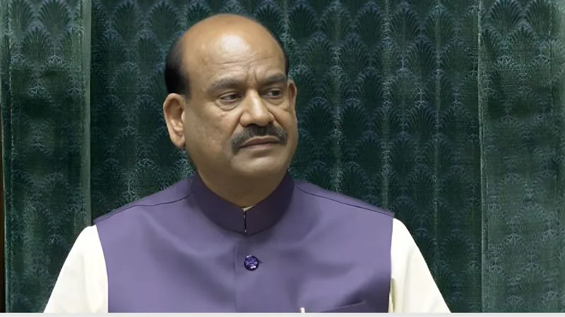 आधी रात को लागू हुआ महिला आरक्षण कानून 2023, संसद में संशोधनों पर वोटिंग से पहले ही जारी किया गया नोटिफिकेशन