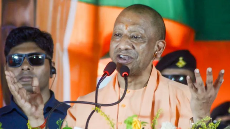 योगी राज में खेती हुई स्मार्ट- ड्रिप इरीगेशन ने बदली गन्ने की किस्मत, उत्पादन में 25% तक बढ़ोतरी, किसानों की बढ़ी आय