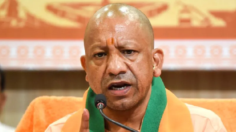 सोशल मीडिया पर सीएम योगी के खिलाफ आपत्तिजनक पोस्ट, एफआईआर दर्ज