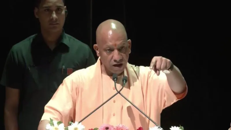 माफिया अतीक से ‘सालार मसूद गाजी’ तक… ‘बाबा’ ने कैसे मिट्टी में मिलाया अस्तित्व, CM योगी ने खुद बताया