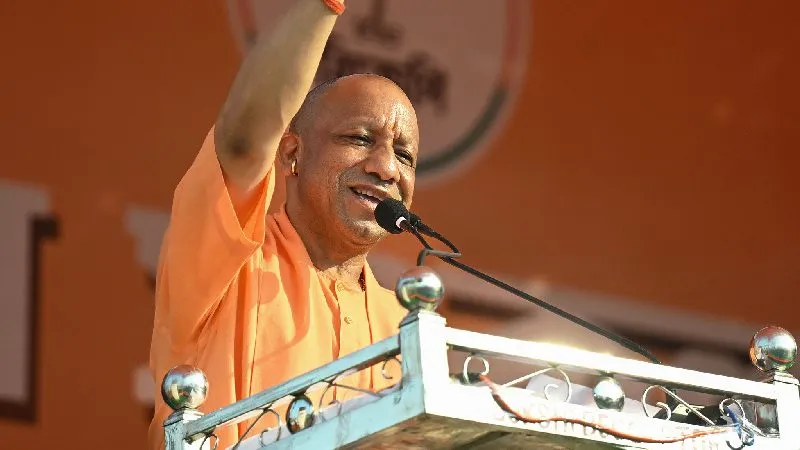 अब टीएमसी का खेल खत्म होगा और बंगाल का विकास शुरू होगा: सीएम योगी