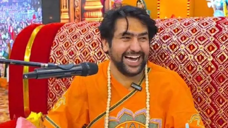 अब विदेश से फंड ले सकेगा बागेश्वर धाम, सरकार ने दी मंजूरी