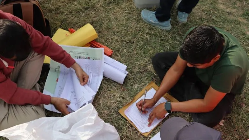 दिल्ली में घर-घर जनगणना का काम शुरू, पूछे जाएंगे ये सवाल, घर बैठे भर सकेंगे फॉर्म, जानिए पूरा ऑनलाइन प्रोसेस