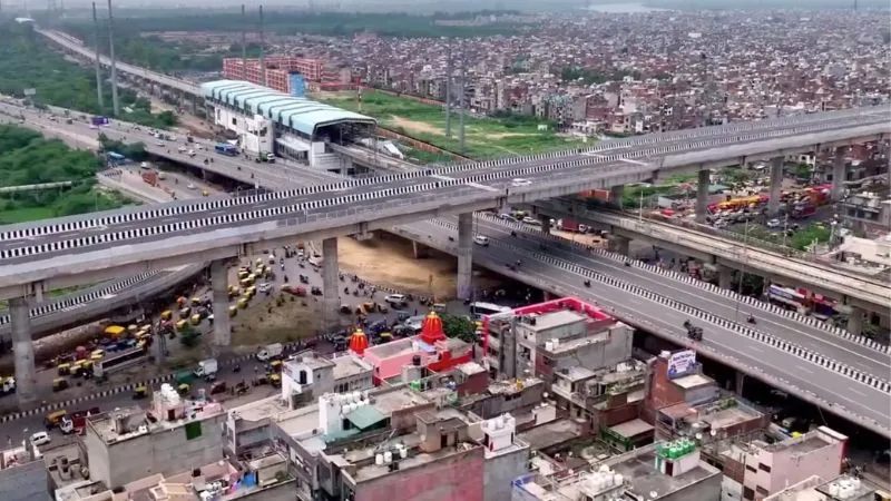 एक्सप्रेसवे का गेमचेंजर असर, इन इलाकों में जमीन खरीदना हो सकता है फायदे का सौदा