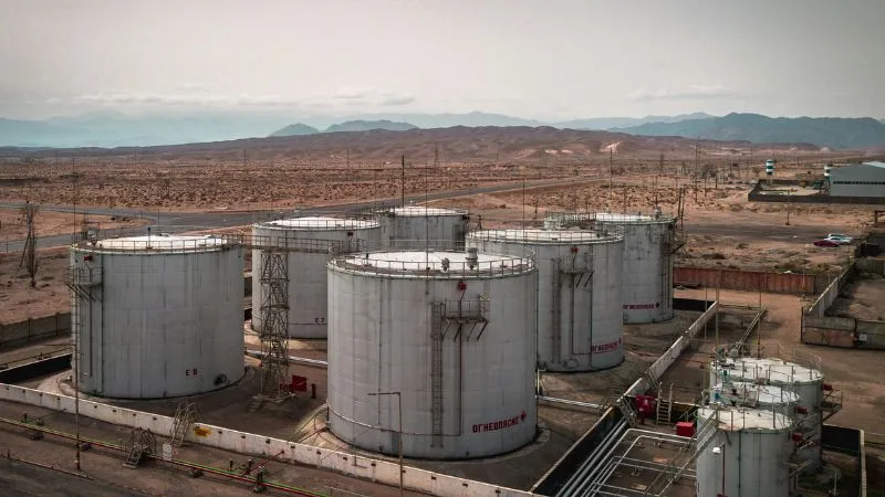 ईरान जंग के बीच भारत के हाथ लगा 'जैकपॉट', भारतीय कंपनी को मिला तेल-गैस का भंडार!