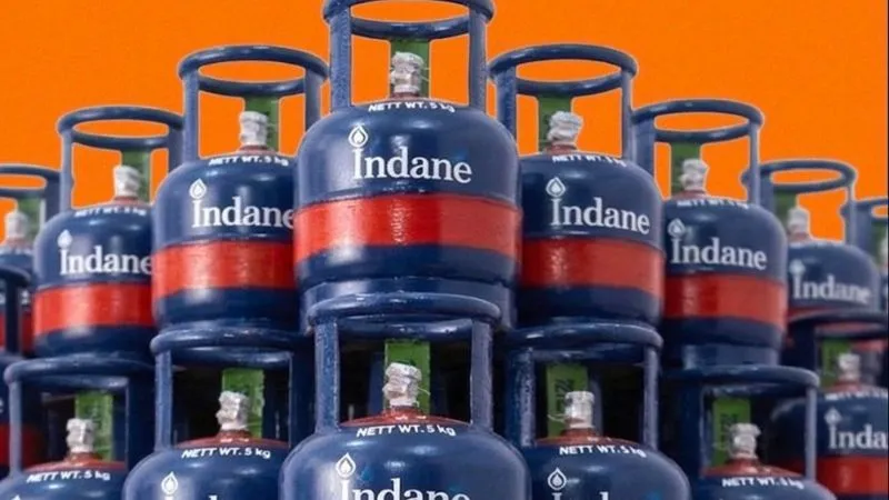 गैस की किल्लत में Indane Chhotu बना विकल्प, बिना एड्रेस प्रूफ मिलेगा सिलेंडर, वापसी पर रिफंड की भी सुविधा