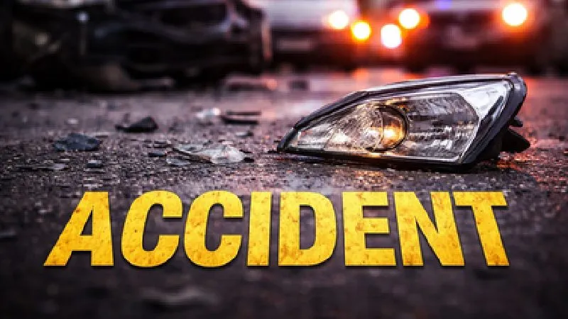 कटिहार सड़क हादसा: बस-पिकअप टक्कर में 10 की मौत, 25 घायल