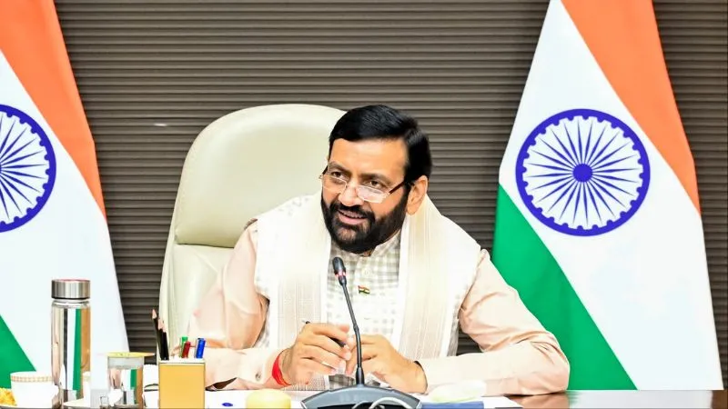 हरियाणा में सरकारी कर्मचारियों के लिए खुशखबरी, सरकार ने बढ़ाई सैलरी