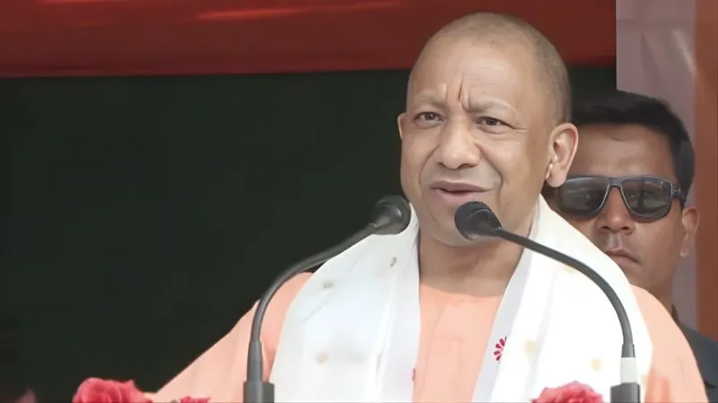 UP में महिला सुरक्षा को नई रफ्तार, ‘सेफ मोबिलिटी’ के तहत महिला ई-रिक्शा पायलटों की फौज तैयार; अयोध्या समेत 5 जिलों में शुरुआत