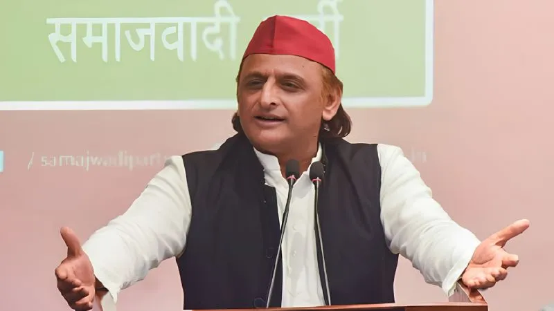 ममता बनर्जी से मिलकर अखिलेश को मिला कौन सा सबक? बोले- हमसे दो बड़ी गलतियां हुईं, हम निशाने पर हैं