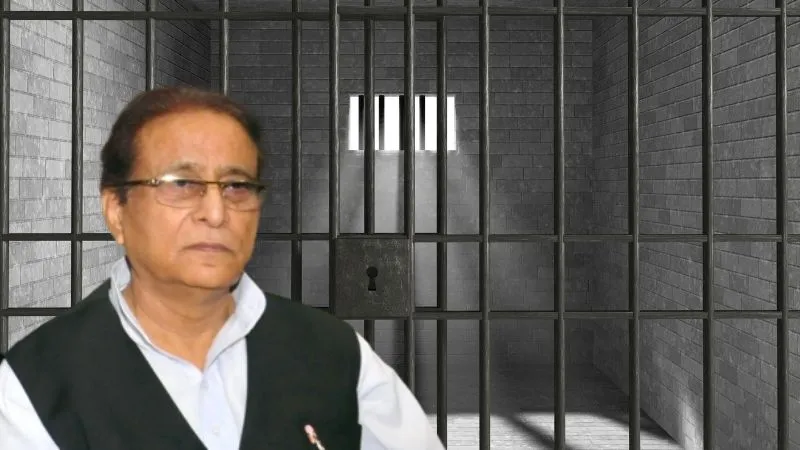‘डीएम से जूते साफ करवाऊंगा..’ कहने वाले सपा नेता आजम खान नप गए, कोर्ट से दोषी करार, दो साल जेल की सजा