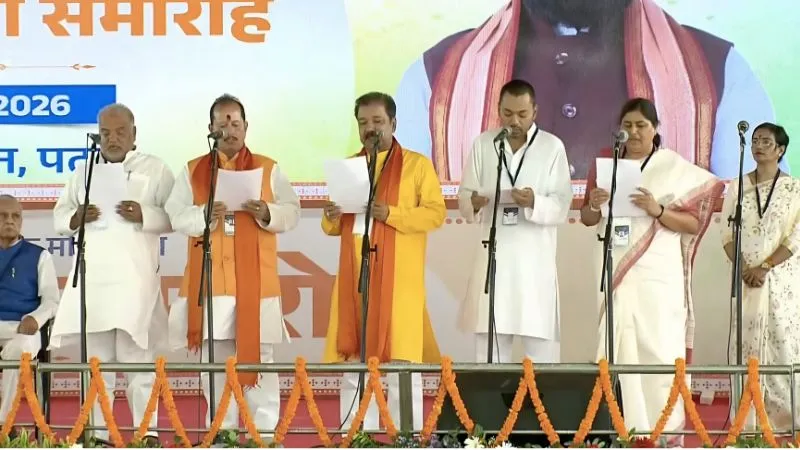 बिहार में सम्राट सरकार का हुआ विस्तार, नीतीश के बेटे निशांत समेत 32 मंत्रियों ने ली शपथ