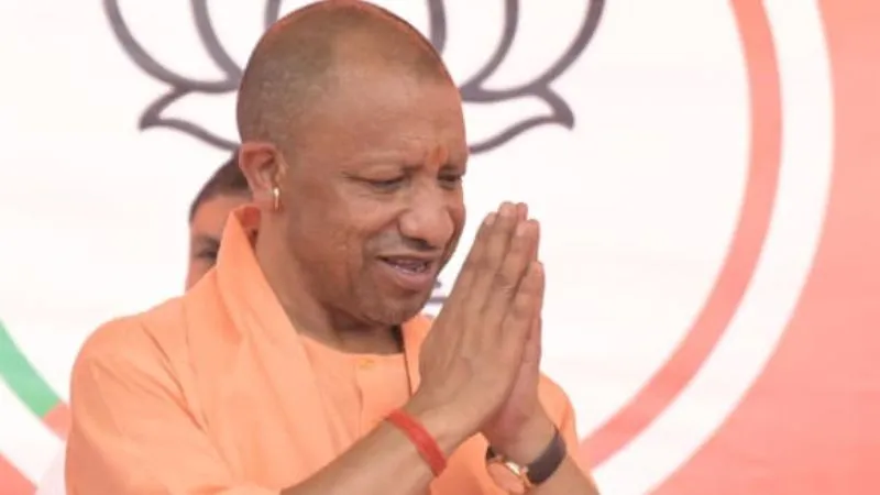 योगी सरकार का नया मॉडल : गांव की महिलाएं अब तकनीक के जरिए करेंगी दुग्ध व्यापार
