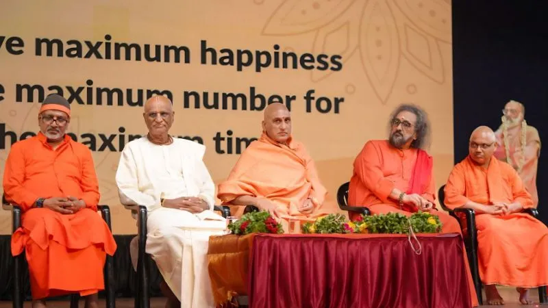चिन्मय मिशन की 75वीं वर्षगांठ: विश्वभर के संतों का महासंगम, स्वामी चिन्मयानंद को बताया 'दूसरा विवेकानंद'