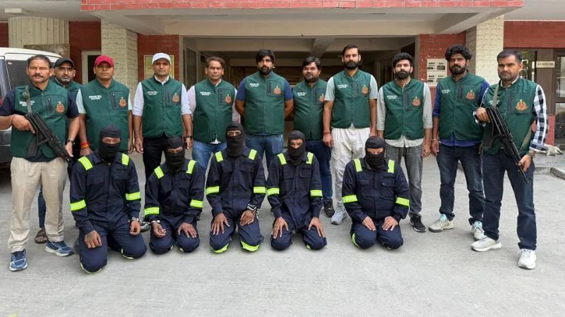 दिल्ली पुलिस ने धार्मिक स्थलों, मंत्रालयों और सुरक्षाबलों पर हमले की बड़ी साजिश नाकाम, ISI-दाऊद माड्यूल से जुड़े 9 गिरफ्तार