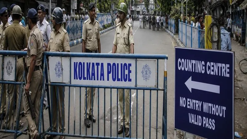 सावधान! मतगणना केंद्रों के पास जाने से पहले पढ़ लें कोलकाता पुलिस का नया फरमान, परिंदा भी नहीं मार पाएगा पर!
