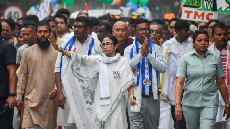 चंद्रनाथ रथ हत्याकांड- ममता की पार्टी पर बैन की मांग, क्या सच में TMC की मान्यता होगी रद्द? जानें क्या कहता है कानून