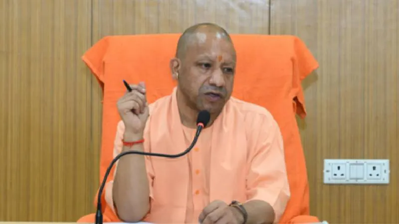 सीएम योगी का विपक्ष पर हमला, बोले- पिछली सरकारों के पापों का कूड़ा साफ किया