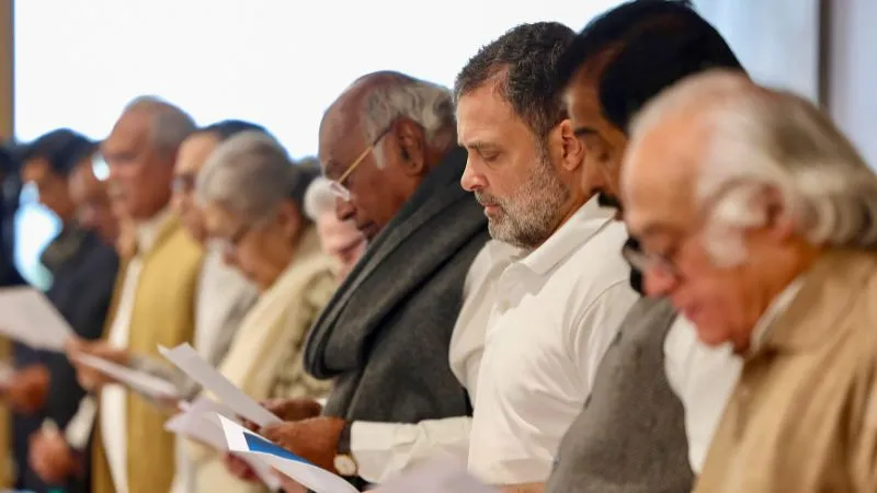 ‘PM मोदी अभी बर्खास्त करें…’ NEET पेपर लीक मामले में बरसे राहुल गांधी, शिक्षा मंत्री धर्मेंद्र प्रधान से मांगा इस्तीफा