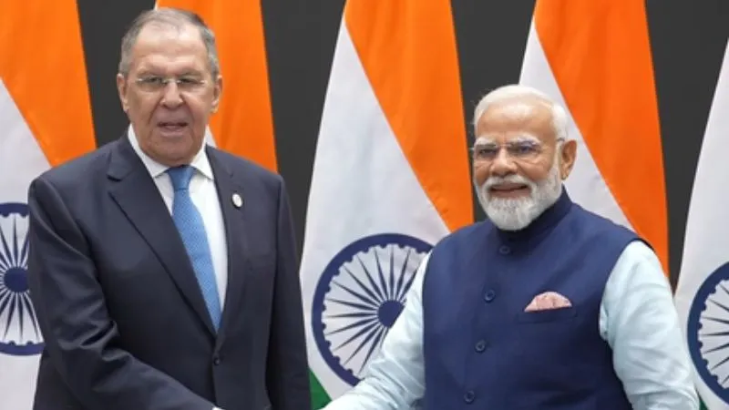 देश में नहीं होगा तेल संकट, भारत के पक्के दोस्त रूस ने दी एनर्जी सप्लाई की गारंटी, रशियन मंत्री का बड़ा बयान