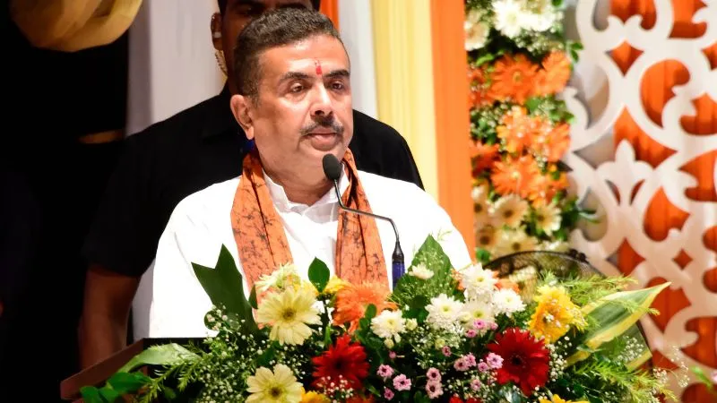 बंगाल में इमामों और पुरोहितों को झटका, CM सुवेंदु ने बंद किया भत्ता, बोले- शिक्षा और छात्रवृत्ति पर खर्च करेंगे ये पैसा