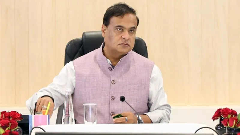असम में UCC बिल पेश, शादी-तलाक से लेकर लिव इन रिलेशनशिप तक... क्या-क्या बदल जाएगा, जानें