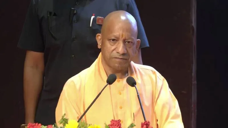 सीएम योगी के विजन ने यूपी को बनाया एक्सप्रेसवे स्टेट, विकास की नई इबारत लिख रहा प्रदेश