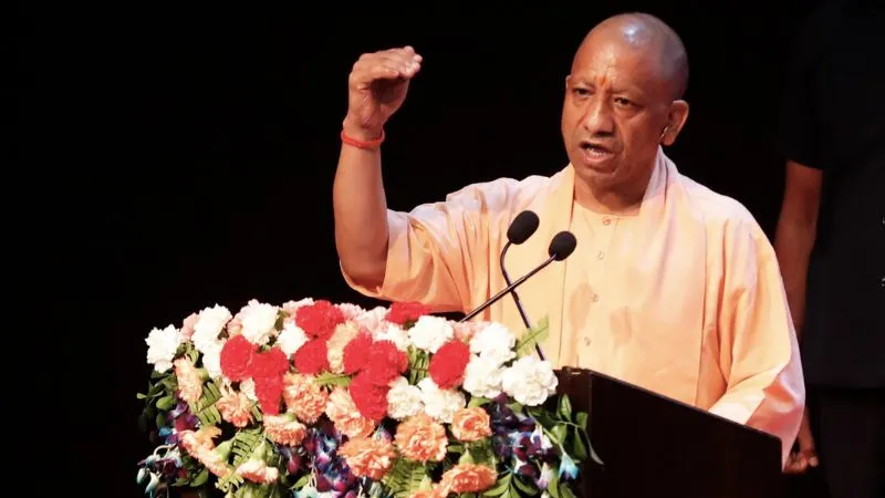 यूपी में हफ्ते में 2 दिन होगा वर्क फ्रॉम होम! PM मोदी की अपील के बाद योगी सरकार का बड़ा एक्शन, मंत्री-विधायकों को भी दी नसीहत