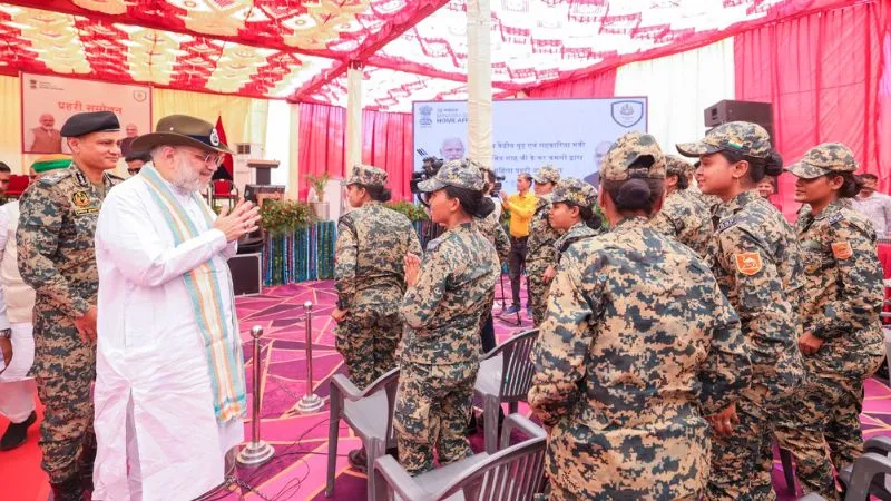 अमित शाह का बड़ा एक्शन! पाकिस्तान बॉर्डर पर चलेगा बुलडोजर, 15 KM तक अवैध निर्माण हटाने का आदेश