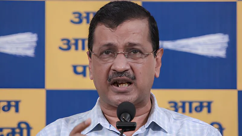 पेट्रोल-डीजल संकट पर गरजे केजरीवाल, बोले- देश में मची हाहाकार, सरकार दे रही 'स्लो पॉइजन'