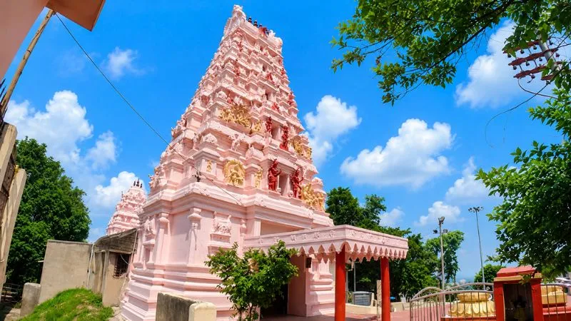 कहां है मां भुवनेश्वरी का भव्य मंदिर, दर्शन मात्र से दूर होते बड़े-बड़े कष्ट, सभी मनोकामनाएं भी होतीं हैं पूरी