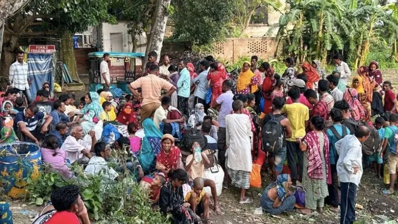 डिपोर्टेशन की आहट से बढ़ी बेचैनी! भारत से लौटने लगे अवैध घुसपैठिए, सरकार ने बांग्लादेश को सौंपे 2,680 लोगों के नाम