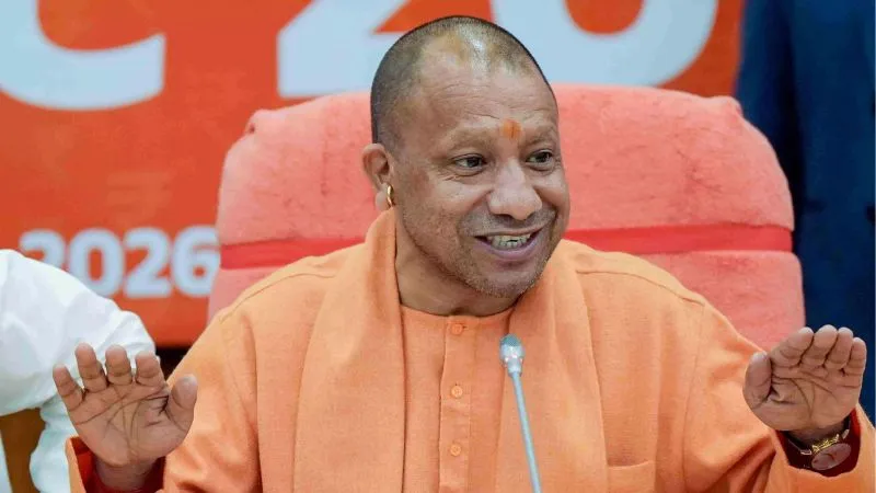 बेसिक शिक्षा में यूपी ने बनाई नई पहचान, परिषदीय विद्यालयों का बदलता स्वरूप बना ‘योगी मॉडल’