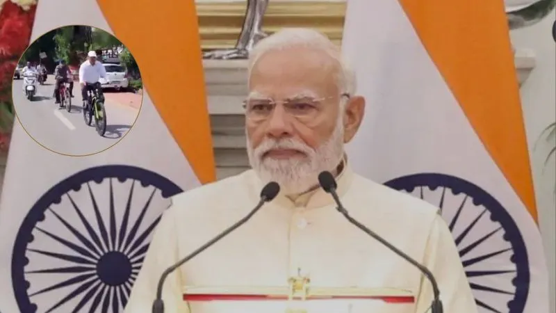 स्कूटर पर मंत्री, साइकिल पर जज...PM मोदी की अपील के बाद बदली VIP संस्कृति, पेट्रोल बचाने की मुहिम में दिखा नया भारत