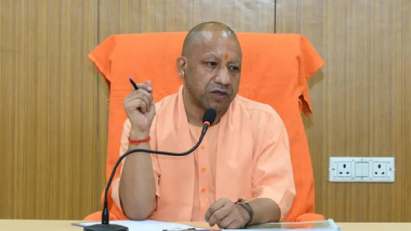 देवरिया में ₹655 करोड़ की 19 विकास परियोजनाओं का उद्घाटन, CM योगी ने विकास और सुशासन की नई पहचान बनाई