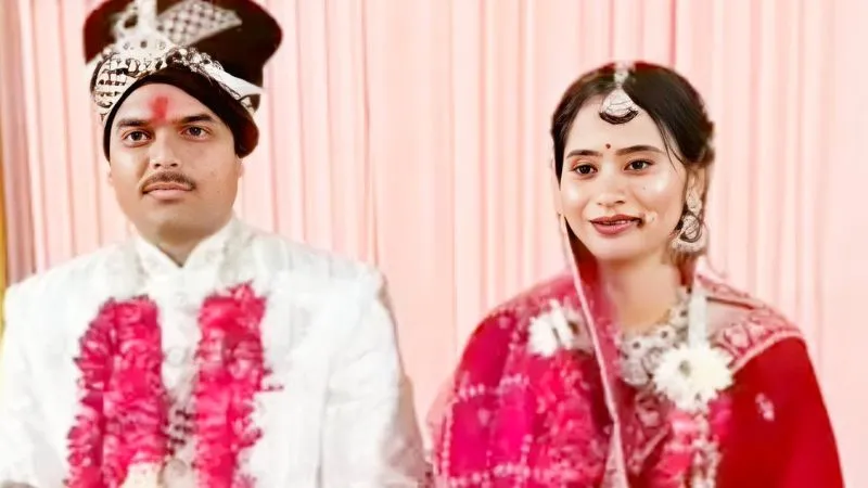 मुस्लिम लेडी 'जेलर' ने हिंदू 'कैदी' से रचाई शादी...बजरंग दल ने किया कन्यादान, जानिए आखिर कौन हैं फिरोजा खान?