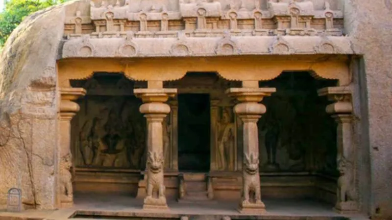 एक ही चट्टान से बना 7वीं शताब्दी का चमत्कारी मंदिर, यहां विराजते हैं भगवान वराह