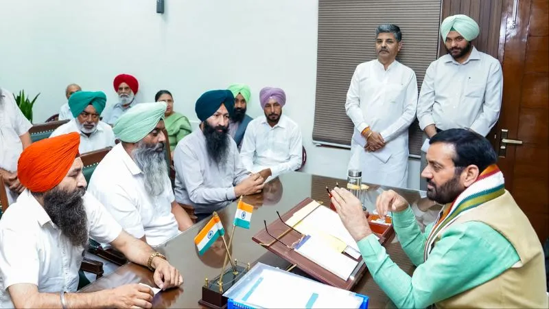 Nayab Singh Saini से मिले पंजाब के किसान, चंडीगढ़ में कृषि मुद्दों पर अहम चर्चा