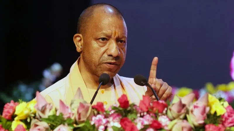 यूपी में उर्वरकों की भरपूर उपलब्धता,  27.94 लाख मीट्रिक टन स्टॉक, फार्मर आईडी से ही होगी बिक्री