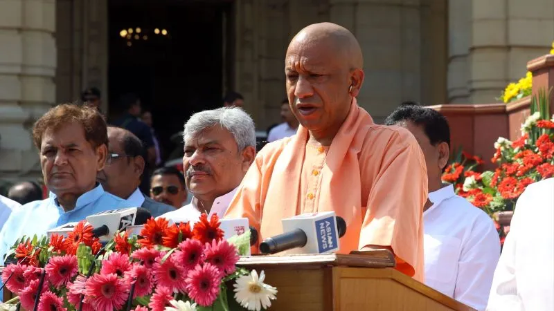 UP के 1.40 लाख स्कूलों का होगा 'हाई-टेक' सुरक्षा ऑडिट, छात्रों को सुरक्षित माहौल देने के लिए योगी सरकार की बड़ी पहल