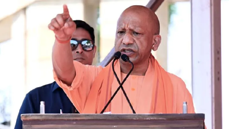 योगी सरकार का एविएशन सेक्टर पर फोकस, गोरखपुर-आगरा-कानपुर समेत कई एयरपोर्ट परियोजनाओं में की तेजी