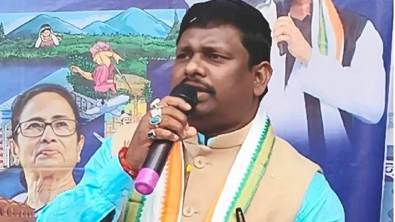ममता बनर्जी के लिए खतरे की घंटी? एक के बाद एक TMC नेता निशाने पर, अब सांसद के दफ्तर में तोड़फोड़