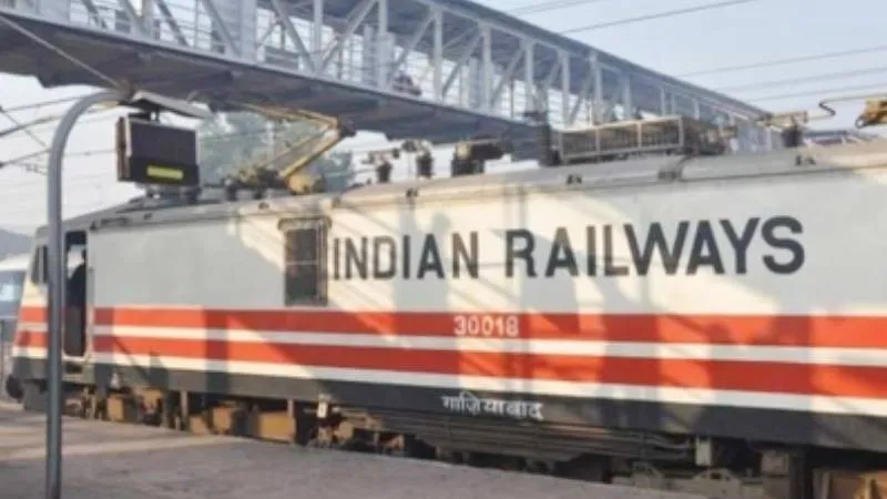 भोपाल रेल मंडल में अवैध वसूली पर RPF का बड़ा एक्शन, 346 किन्नरों पर हुई कार्रवाई