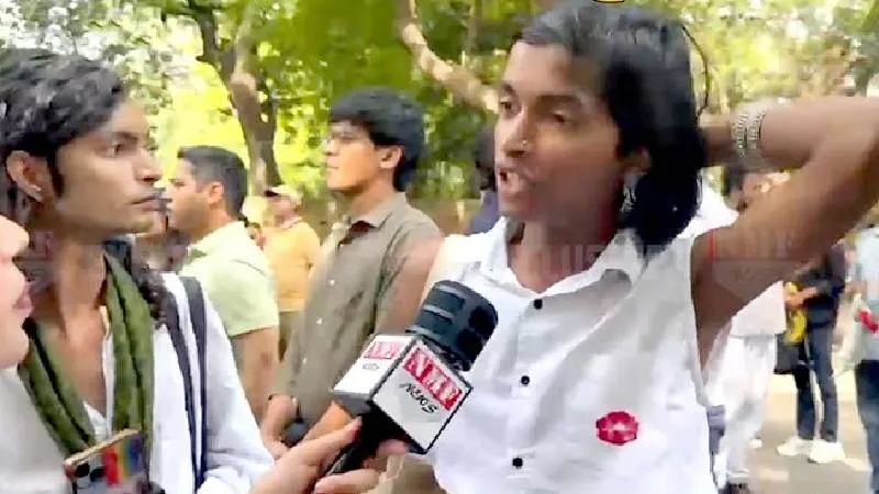 धर्मेंद्र प्रधान का इस्तीफा मांग रहे तिलचट्टों से CBSE की फुलफॉर्म पूछ ली तो चिढ़ गये!